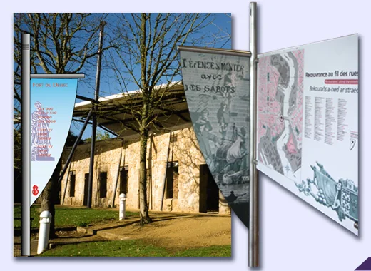Planche de présentation : une voile et un relais devant un bâtiment de pierre.
