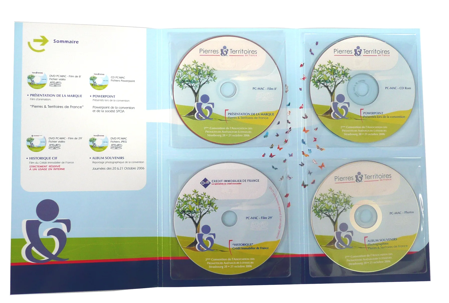 Le coffret de la convention de Strasbourg : le film de présentation de la marque, les présentations, l'historique du Crédit Immobilier de France et l'album souvenir.